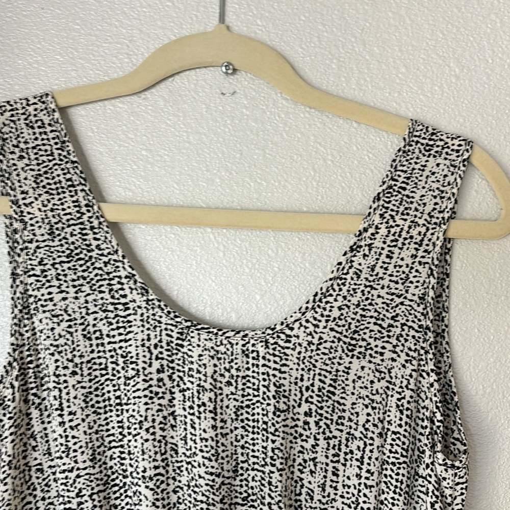 Three Eighty Two White Black Lila Abstract Dress Small - Picture 8 of 8